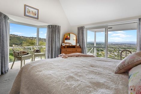 Photo of property in 75 Whaka Terrace, Huntsbury, Christchurch, 8022