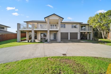 Photo of property in 79 Victoria Avenue, Waiuku, 2123