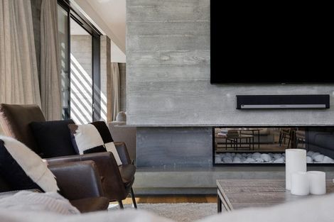 Photo of property in 24 Mountain View Drive, Wanaka, 9382