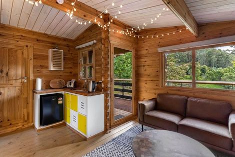 Photo of property in 61 Gelling Road, Ararimu, Papakura, 2583