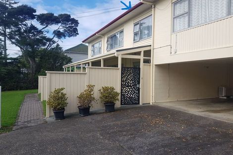 Photo of property in 2/41a Tramway Road, Beach Haven, Auckland, 0626