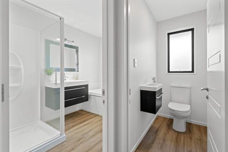 Photo of property in 74a Shillingford Boulevard, Rolleston, 7615