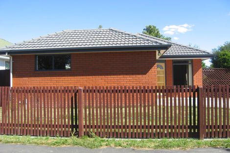 Photo of property in 2 Bellbrook Crescent, Shirley, Christchurch, 8013