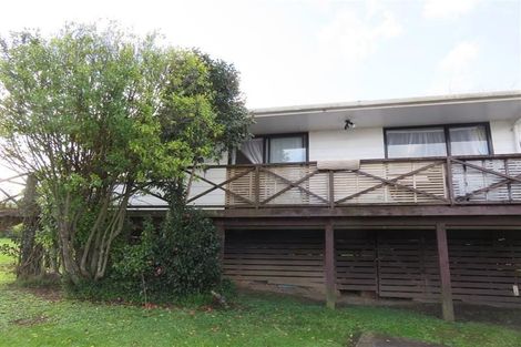 Photo of property in 17 Oreil Avenue, West Harbour, Auckland, 0618