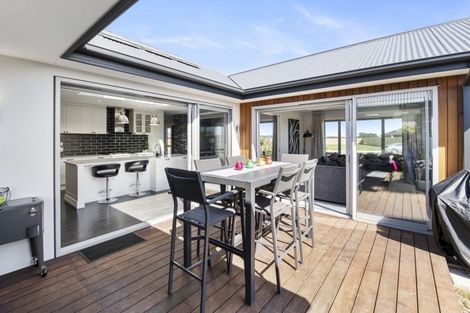 Photo of property in 560 East Maddisons Road, Rolleston, 7615