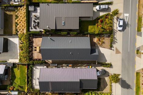 Photo of property in 6 Mcneil Crescent, Wanaka, 9305