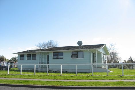 Photo of property in 2 Karaka Street, Wairoa, 4108