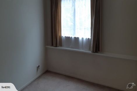 Photo of property in 4229 Great North Road, Glendene, Auckland, 0602