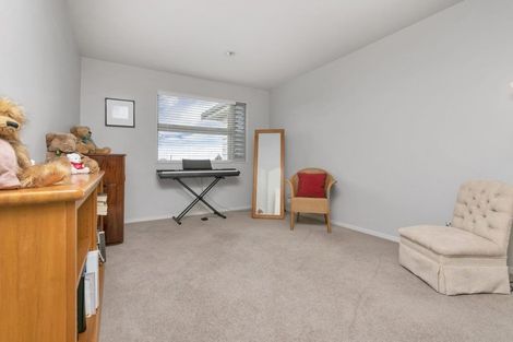 Photo of property in 20 Quebec Road, Milford, Auckland, 0620