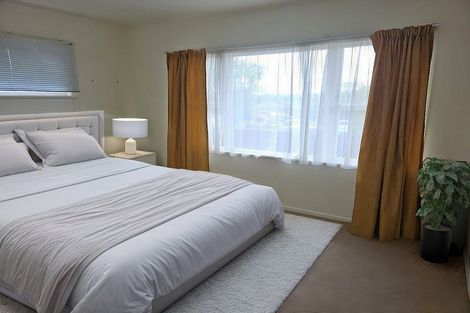 Photo of property in 19 Rodney Street, Howick, Auckland, 2014