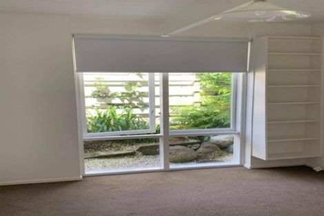 Photo of property in 3/252 Hurstmere Road, Takapuna, Auckland, 0622