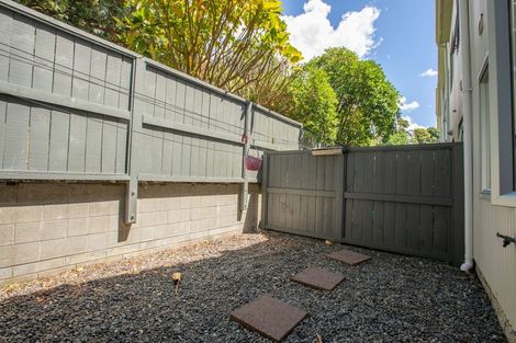 Photo of property in St Giles Court Apartments, 4/6 Vallance Street, Kilbirnie, Wellington, 6022