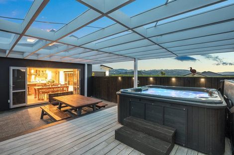 Photo of property in 11 Nelson Avenue, Aotea, Porirua, 5024