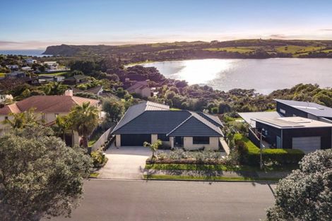 Photo of property in 15 Clansman Terrace, Gulf Harbour, Whangaparaoa, 0930