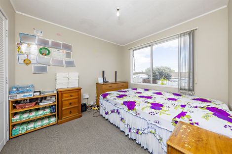 Photo of property in 1/7 Vetori Place, Clover Park, Auckland, 2023