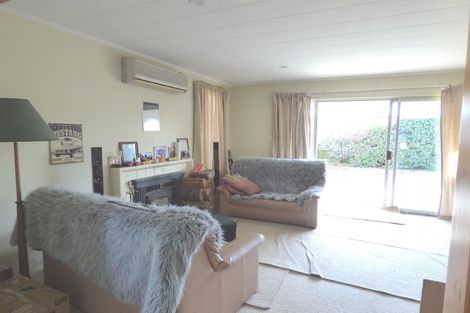 Photo of property in 212 Horndon Street, Darfield, 7510