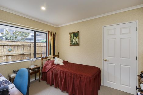 Photo of property in 5 Pastoral Lane, Hokowhitu, Palmerston North, 4410