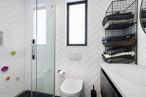 Photo of property in 1 Port Street, Mount Victoria, Wellington, 6011