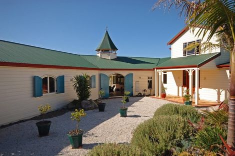 Photo of property in 10 Rangitane Road, Kerikeri, 0294