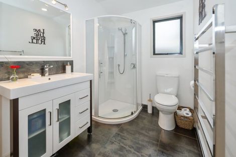 Photo of property in 157b Colwill Road, Massey, Auckland, 0614