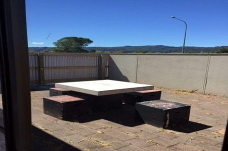 Photo of property in 252 Grounsell Crescent, Belmont, Lower Hutt, 5010