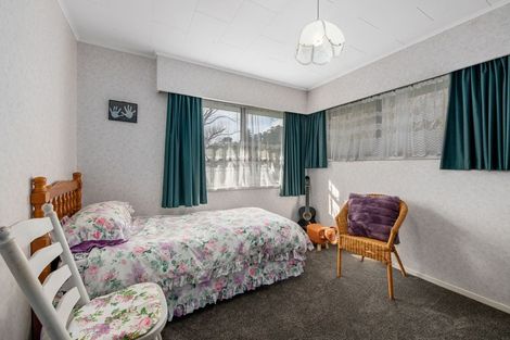 Photo of property in 1 Tapestry Grove, Silverstream, Upper Hutt, 5019