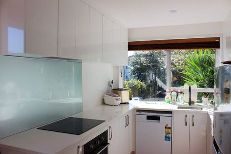 Photo of property in 20 Spencer Road, Pinehill, Auckland, 0632