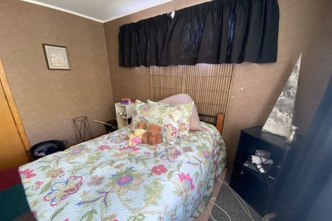 Photo of property in 11 Otaki Place, Westbrook, Palmerston North, 4412