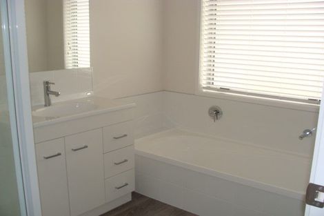 Photo of property in 17 Paimarire Lane, Pyes Pa, Tauranga, 3112