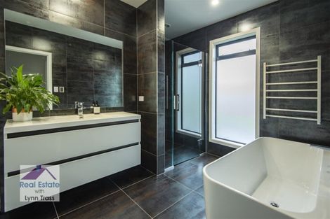 Photo of property in 4 Pekapeka Place, Te Kamo, Kamo, 0185