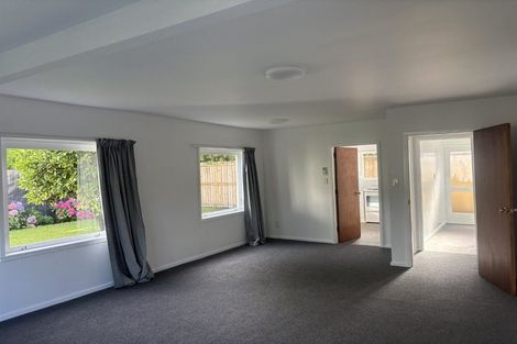 Photo of property in 2/96 Hinau Street, Riccarton, Christchurch, 8041