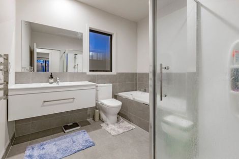 Photo of property in 7 Liberation Road, Papakura, 2110