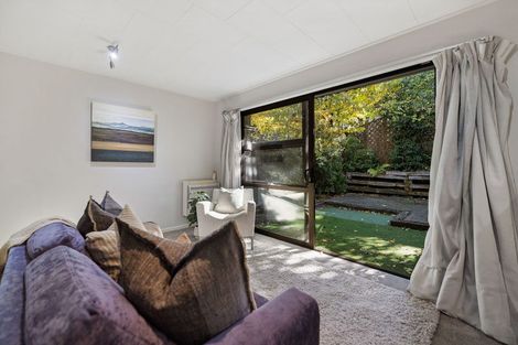 Photo of property in 5/42 Hallenstein Street, Queenstown, 9300