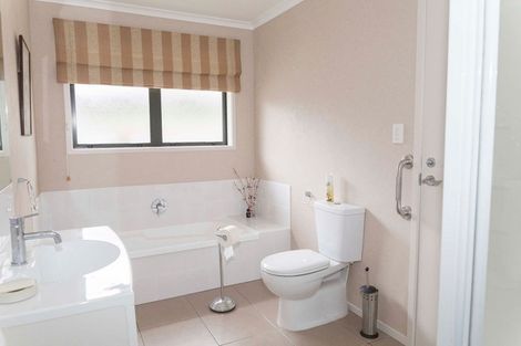 Photo of property in 201a High Street, Dannevirke, 4930