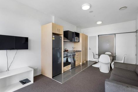 Photo of property in Twin Towers, 802/17 Putney Way, Manukau, Auckland, 2104