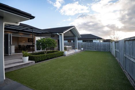 Photo of property in 6 Batten Drive, Flagstaff, Hamilton, 3210