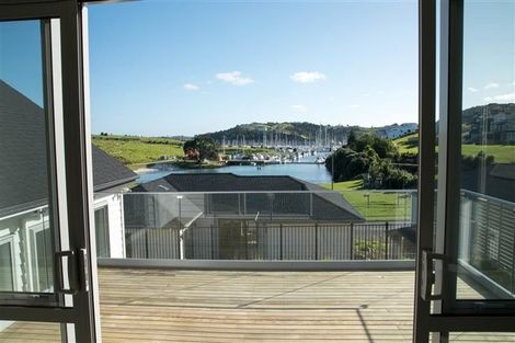 Photo of property in 7 Kaipuke Crescent, Gulf Harbour, Whangaparaoa, 0930