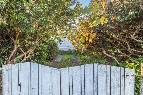 Photo of property in 2 Kawau View Road, Snells Beach, 0920