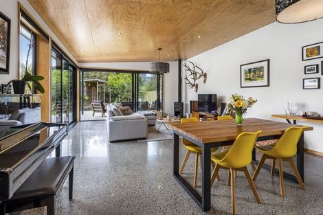 Photo of property in 59 The Circle, Manly, Whangaparaoa, 0930