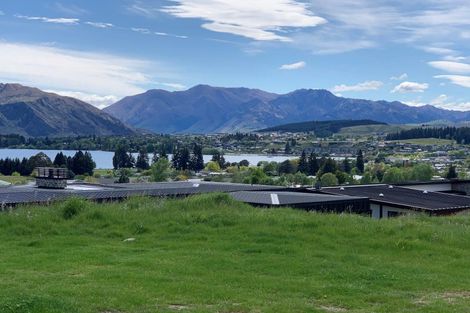 Photo of property in Meadowstone Alpha Series, 2 Petalite Lane, Wanaka, 9305