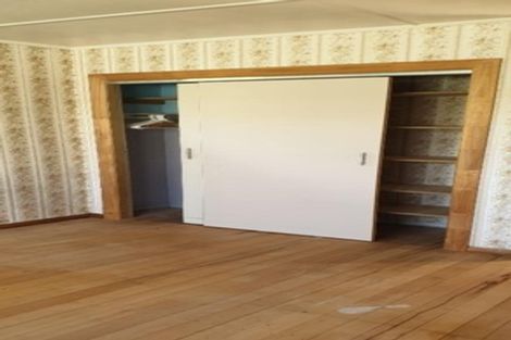 Photo of property in 47 Victoria Street, Patea, 4520