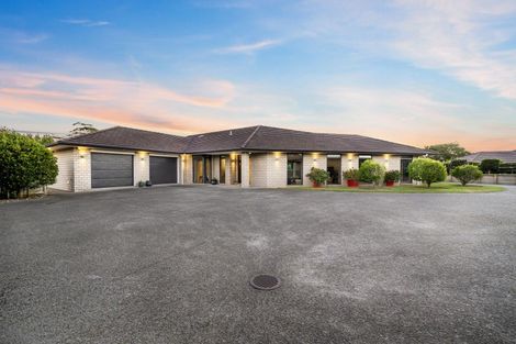 Photo of property in 69a Oraha Road, Kumeu, 0892