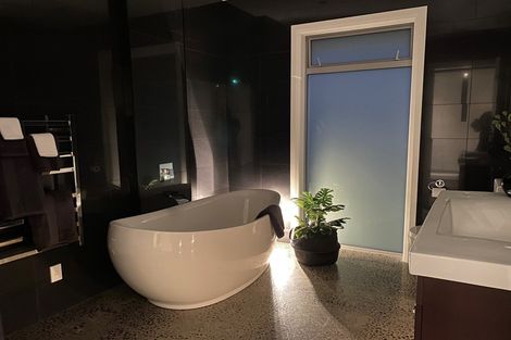 Photo of property in 85 Cashmere Drive, Fitzherbert, Palmerston North, 4410