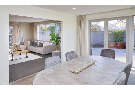 Photo of property in 6 Banff Place, Avonhead, Christchurch, 8042