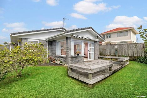 Photo of property in 1/62 Clydesdale Avenue, Somerville, Auckland, 2014