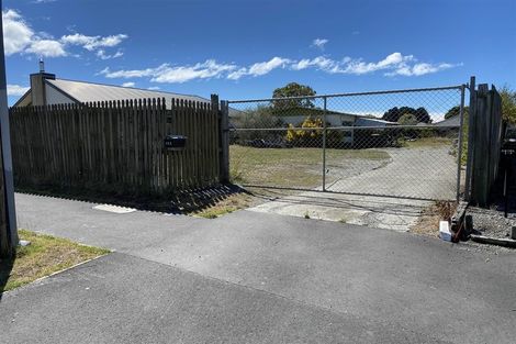 Photo of property in 111 Palmers Road, New Brighton, Christchurch, 8083