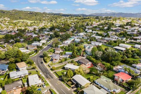 Photo of property in 1b Nandana Drive, Glen Eden, Auckland, 0602