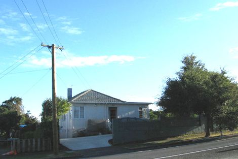 Photo of property in 100 Avenue Road, Otahuhu, Auckland, 1062