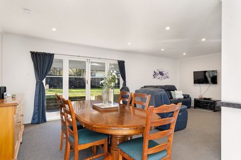 Photo of property in 45f Brandon Street, Featherston, 5710