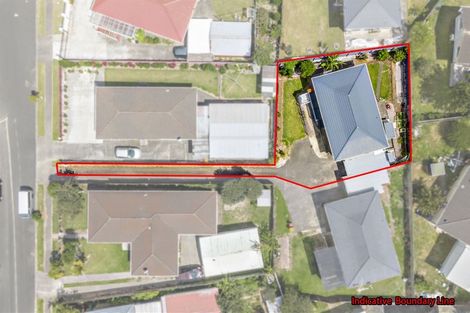 Photo of property in 1/7 Vetori Place, Clover Park, Auckland, 2023